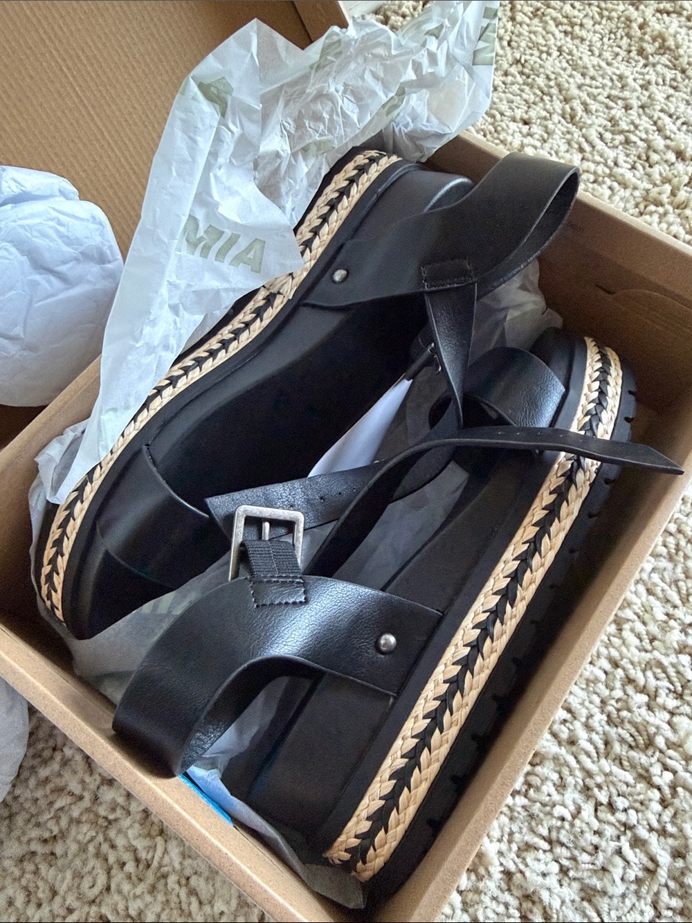 NIB MIA Kiera-C Black Platform Sandals Women’s 9.5